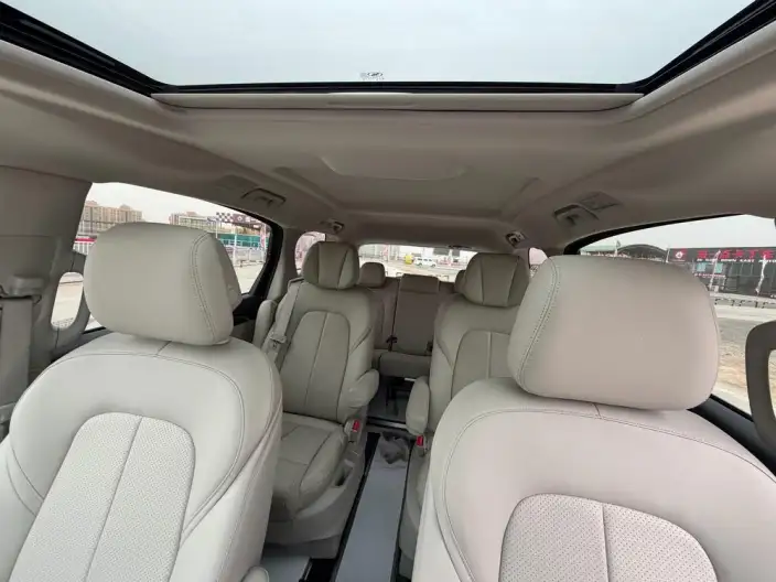 Buick GL8 2023 Model ES Luzun 2.0T Comfort Model – фото 18