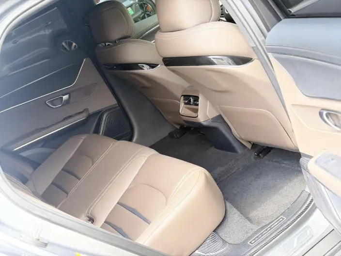 BYD Han EV 2021 Model Standard battery life version Luxury Model – фото 9