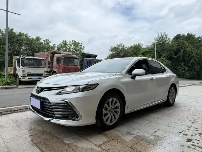 Toyota Camry 2023 Model 2.0S Fengshang Edition – фото 1