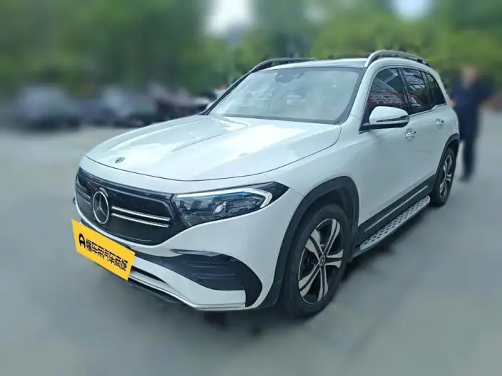 Mercedes-Benz EQB 2023 Model EQB 350 4MATIC – фото 1