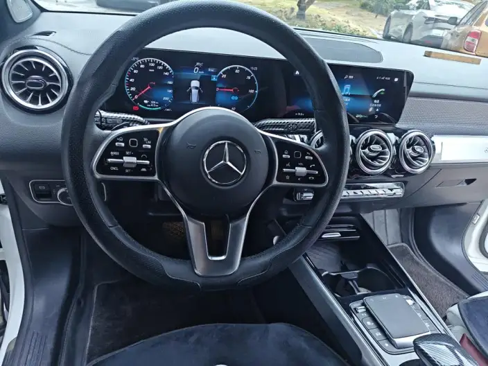 Mercedes-Benz EQB 2023 Model EQB 350 4MATIC – фото 7