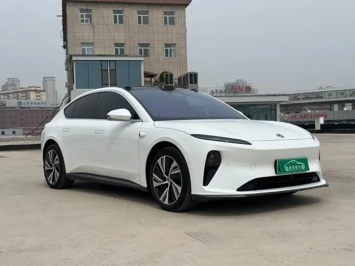 NIO ET5 2024 Model 75kWh – фото 3