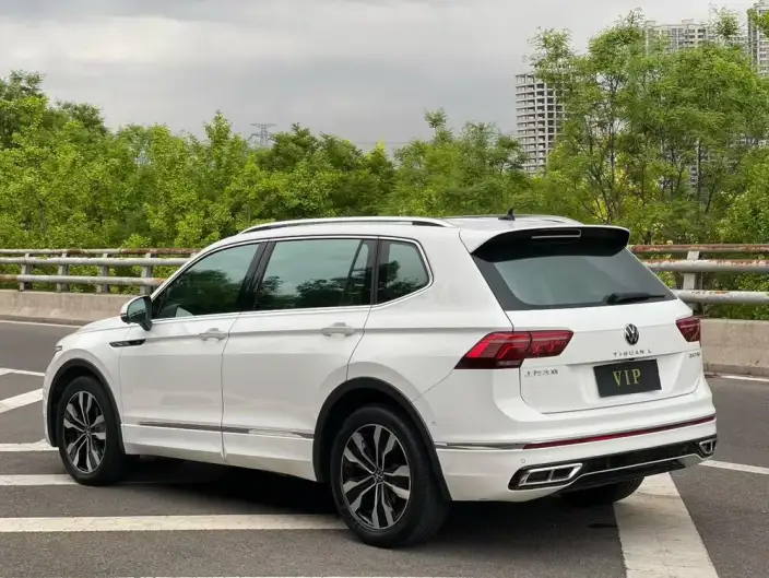 Volkswagen Tiguan L 2023 Model 330TSI 2WD R-Line Enjoy the version more – фото 5