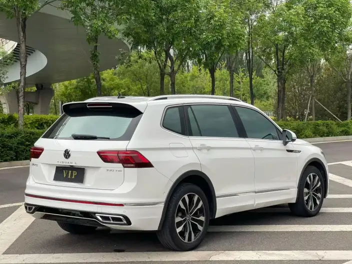 Volkswagen Tiguan L 2023 Model 330TSI 2WD R-Line Enjoy the version more – фото 7