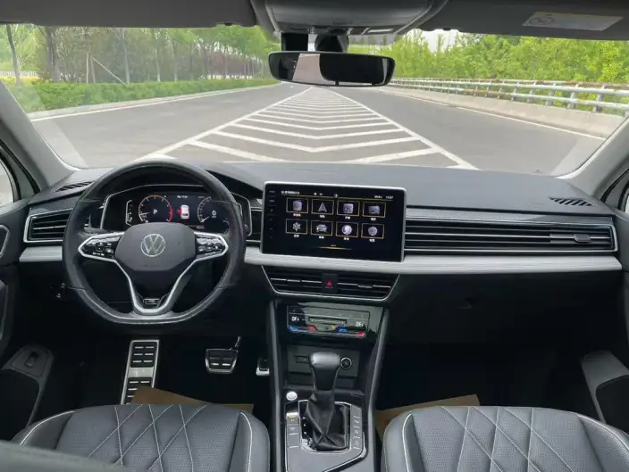 Volkswagen Tiguan L 2023 Model 330TSI 2WD R-Line Enjoy the version more – фото 22
