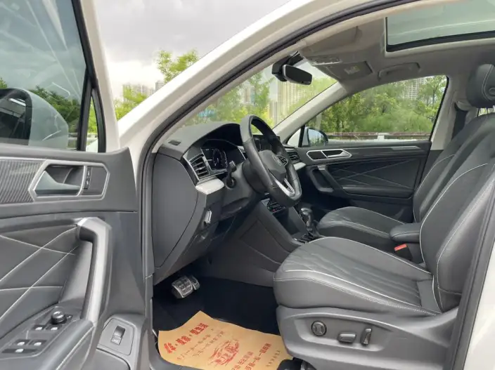 Volkswagen Tiguan L 2023 Model 330TSI 2WD R-Line Enjoy the version more – фото 28