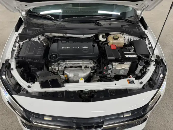 Chevrolet Corolla 2023 Model 1.5L DCT Yuexiang Edition – фото 8