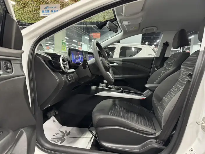 Chevrolet Corolla 2023 Model 1.5L DCT Yuexiang Edition – фото 13