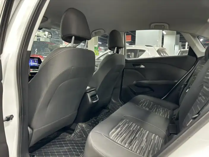 Chevrolet Corolla 2023 Model 1.5L DCT Yuexiang Edition – фото 15