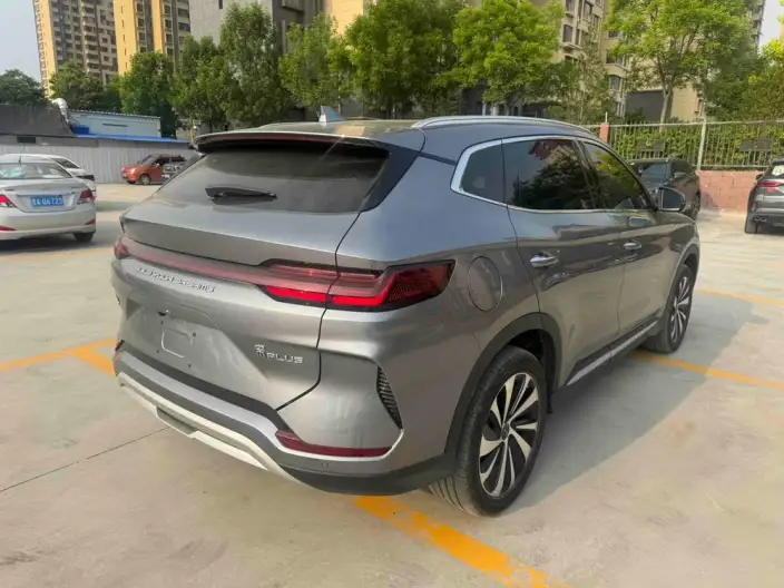 BYD Song PLUS EV 2025 Model 520KM Luxury Model – фото 6