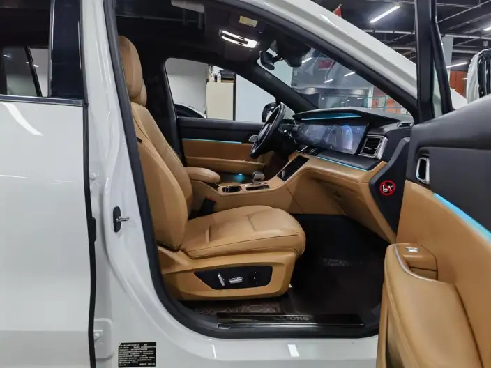 Li Auto ONE 2021 Model Extended Range 6 seat Edition – фото 19