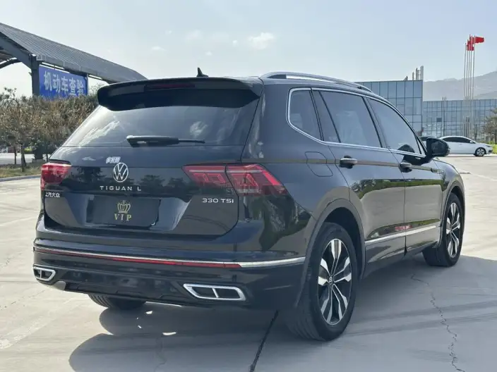 Volkswagen Tiguan L 2022 Model 330TSI Automatic 2WD R-Line Enjoy the version more – фото 6