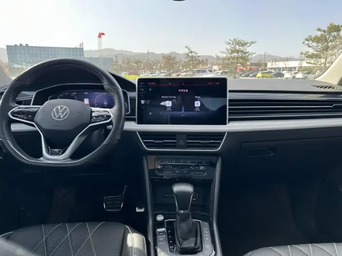 Volkswagen Tiguan L 2022 Model 330TSI Automatic 2WD R-Line Enjoy the version more – фото 7