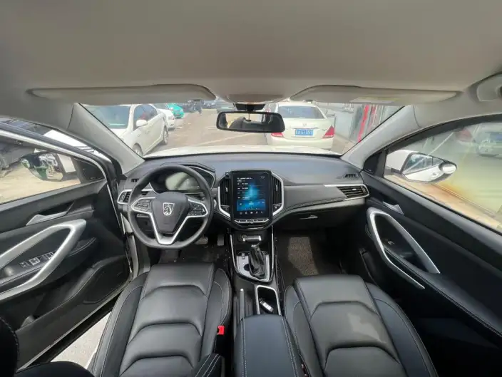 Baojun 530 2020 Model 1.5T CVT Luxury Connected Model 6 seat – фото 7