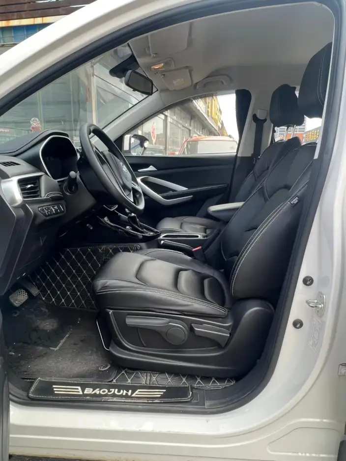 Baojun 530 2020 Model 1.5T CVT Luxury Connected Model 6 seat – фото 8