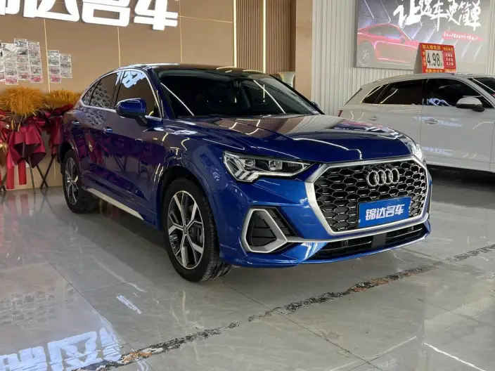 AUDI Q3 Sportback 2020 Model 40 TFSI Fashion Model – фото 3