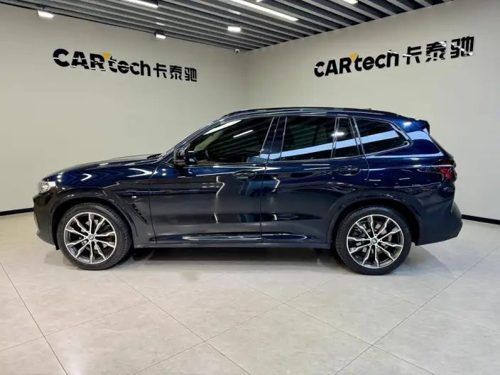 BMW X3 2023 Model xDrive30i Leading Model M Night Set – фото 4