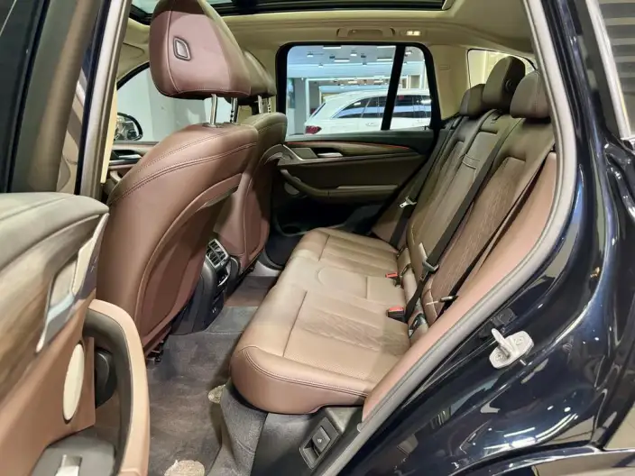BMW X3 2023 Model xDrive30i Leading Model M Night Set – фото 24
