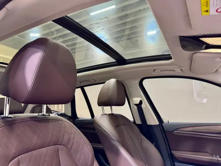 BMW X3 2023 Model xDrive30i Leading Model M Night Set – фото 25