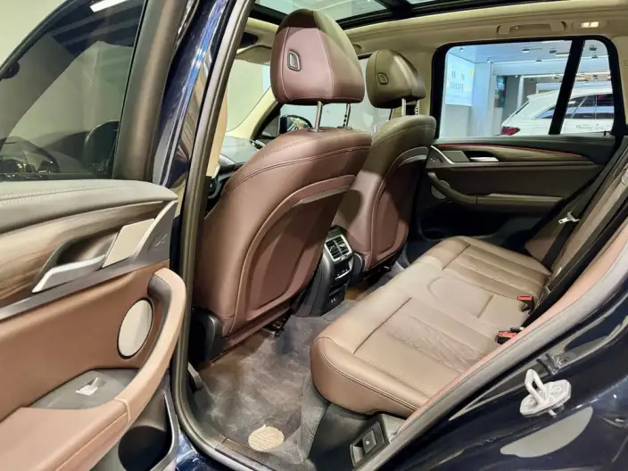 BMW X3 2023 Model xDrive30i Leading Model M Night Set – фото 28