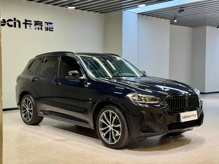 BMW X3 2023 Model xDrive30i Leading Model M Night Set – фото 33