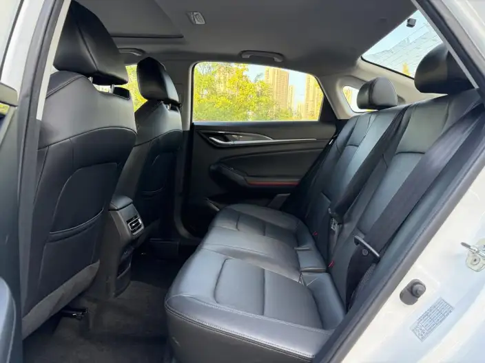 Changan Eado 2020 Model PLUS Blue whale NE 1.4T GDI Automatic Noble Model – фото 9