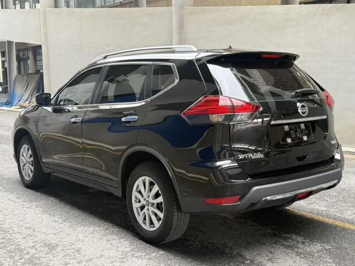 Nissan X-Trail 2023 Model Classic Edition 2.0L 2WD Smart Connect Comfort Edition – фото 4