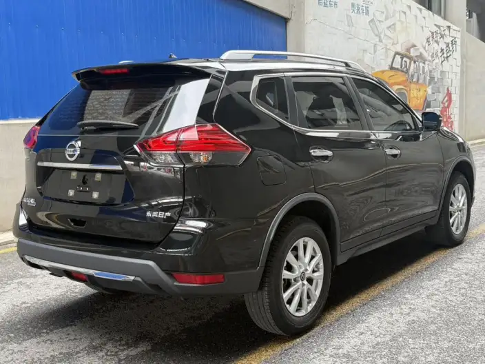 Nissan X-Trail 2023 Model Classic Edition 2.0L 2WD Smart Connect Comfort Edition – фото 6