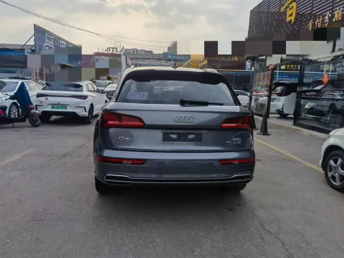 Audi Q5L 2020 Model 40 TFSI Rong Xiang Fashion Model – фото 5