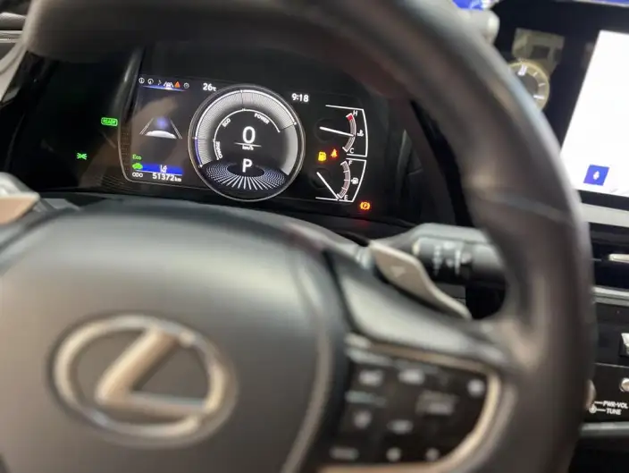 Lexus ES 2022 Model 300h Premium – фото 16