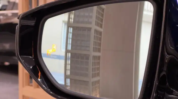 Lexus ES 2022 Model 300h Premium – фото 21