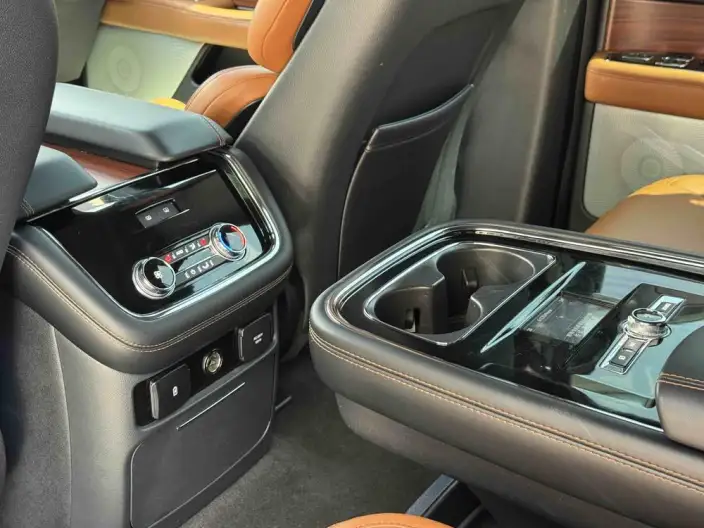 Lincoln Navigator 2020 Model 3.5T Zunyao Edition – фото 11