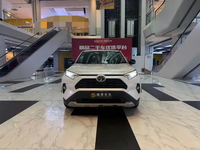Toyota RAV4 2022 Model 2.0L CVT 4WD Fashion PLUS Edition – фото 2