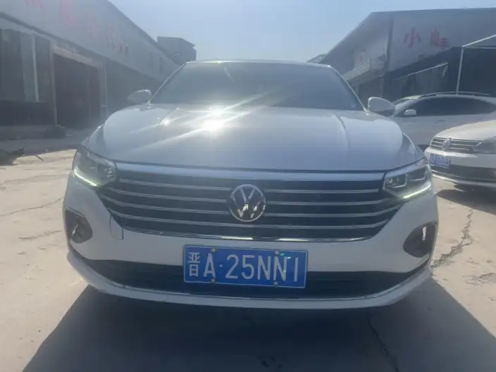 Volkswagen Lavida 2023 Model Facelift 1.5L Automatic Five million editions – фото 2
