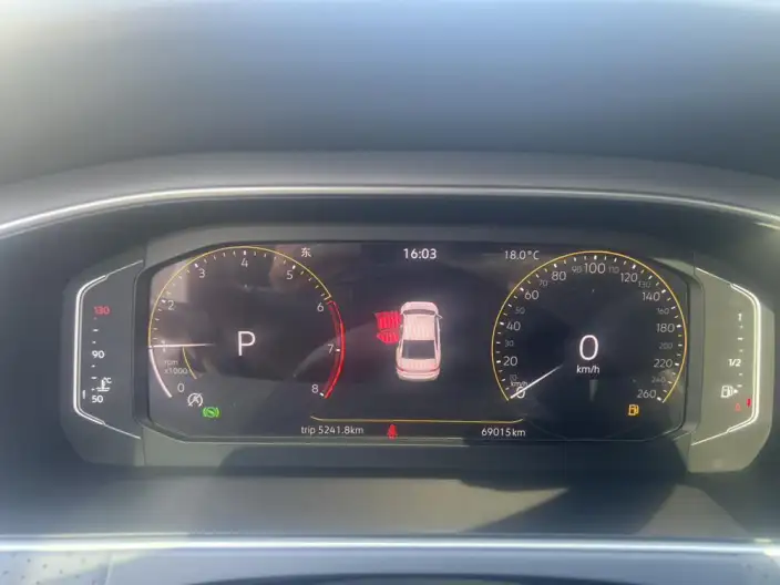 Volkswagen Lavida 2023 Model Facelift 1.5L Automatic Five million editions – фото 9