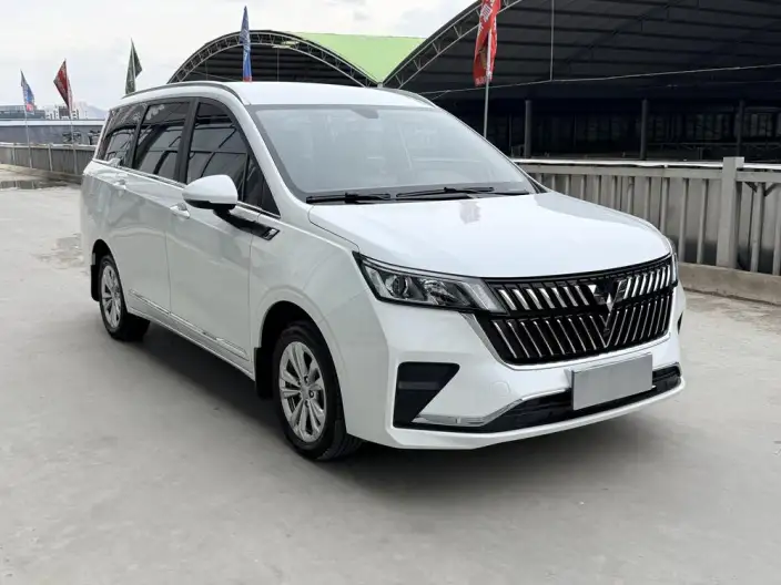 WULING Jiachen 2022 Model 1.5L Manual Changxiang Edition Comfort Model – фото 3