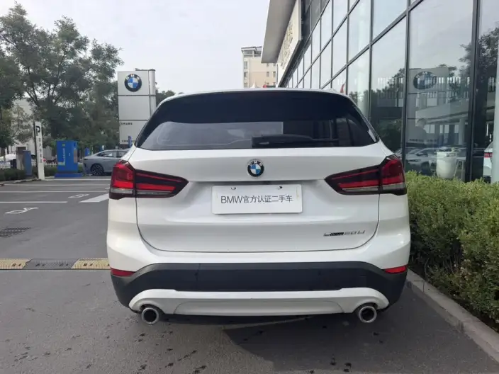 BMW X1 2021 Model sDrive20Li Fashion Model – фото 3