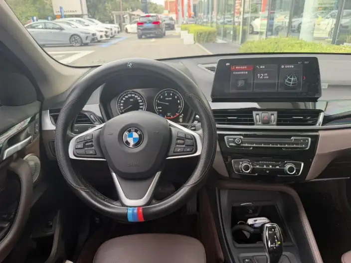BMW X1 2021 Model sDrive20Li Fashion Model – фото 8