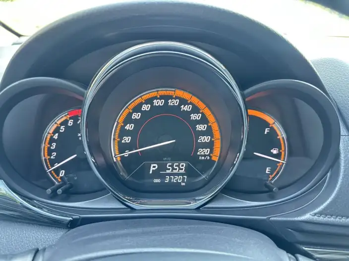 Toyota YARIS L Vios 2022 Model Zhixuan X 1.5L CVT Leading PLUS Edition – фото 10