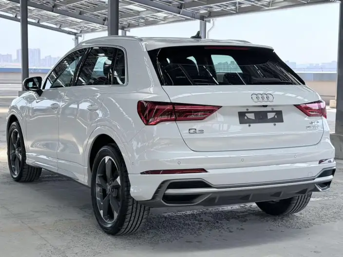 AUDI Q3 2022 Model 35 TFSI Fashion Dynamic Model – фото 4