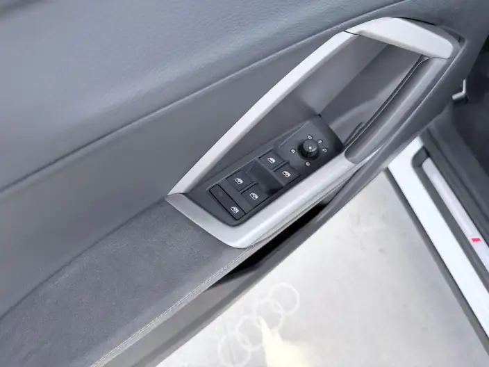 AUDI Q3 2022 Model 35 TFSI Fashion Dynamic Model – фото 16