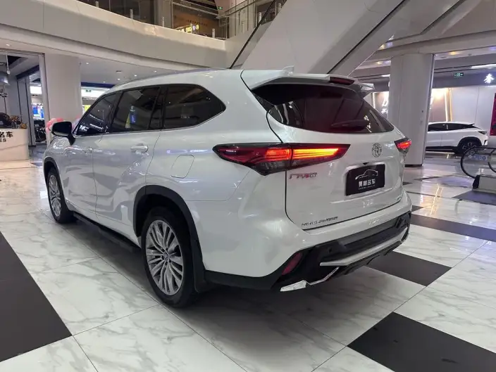 Toyota Highlander 2024 Model 380T 4WD Deluxe Edition 7 seat – фото 4