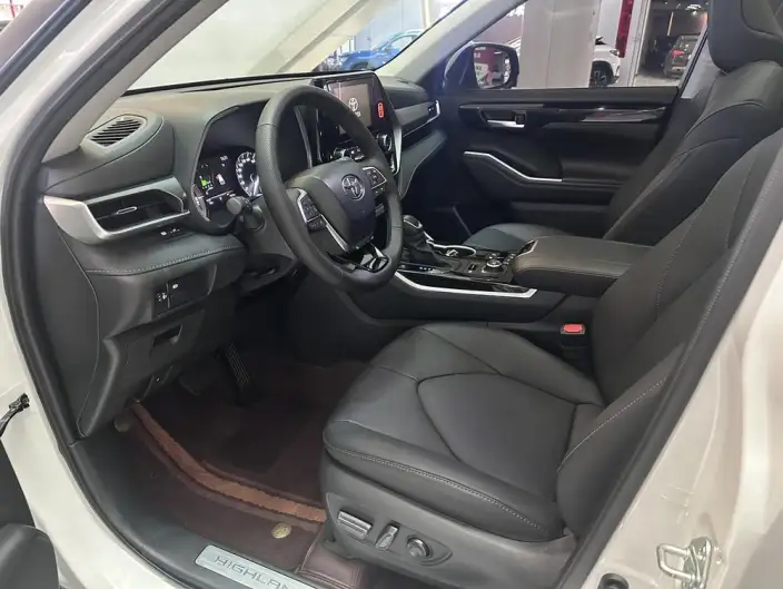 Toyota Highlander 2024 Model 380T 4WD Deluxe Edition 7 seat – фото 8