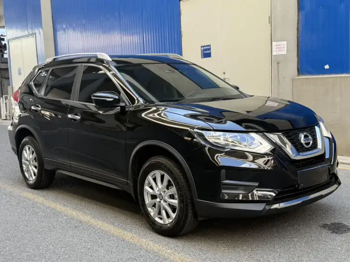 Nissan X-Trail 2023 Model Classic Edition 2.0L 2WD Smart Connect Comfort Edition – фото 3