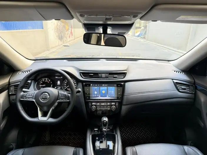 Nissan X-Trail 2023 Model Classic Edition 2.0L 2WD Smart Connect Comfort Edition – фото 14