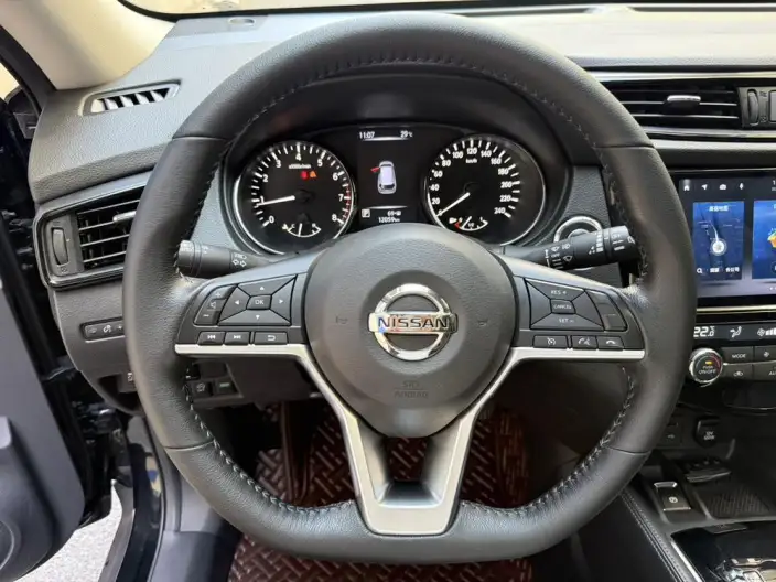 Nissan X-Trail 2023 Model Classic Edition 2.0L 2WD Smart Connect Comfort Edition – фото 17
