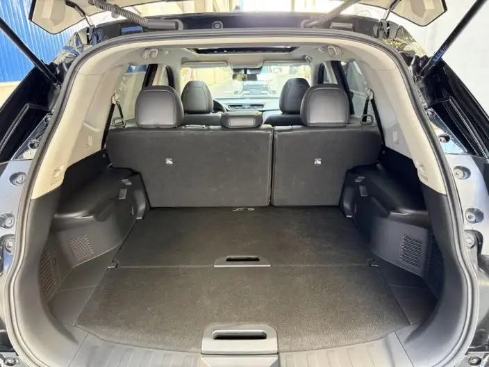 Nissan X-Trail 2023 Model Classic Edition 2.0L 2WD Smart Connect Comfort Edition – фото 25