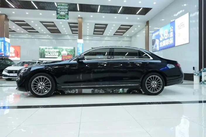 Mercedes-Benz E-Class 2021 Model Facelift E 260 L sedan – фото 4