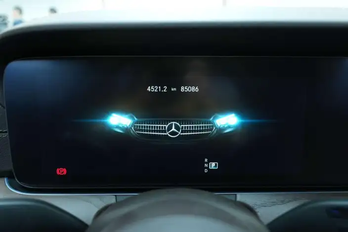 Mercedes-Benz E-Class 2021 Model Facelift E 260 L sedan – фото 16
