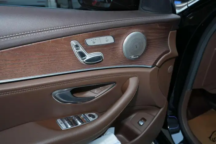 Mercedes-Benz E-Class 2021 Model Facelift E 260 L sedan – фото 24